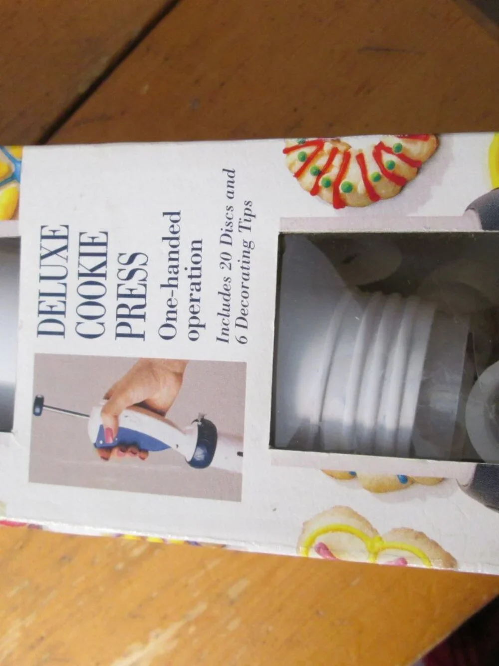Roschco one hand 20 disc 6 tip cookie press new open box